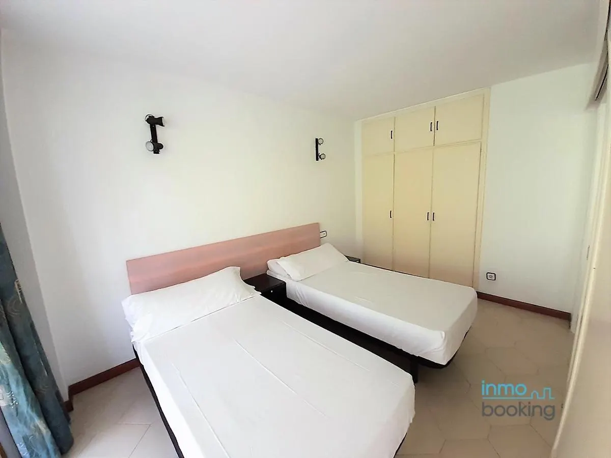 Sun Beach Novelty Salou, climatizado, piscina, playa y Wifi 0*, Salou