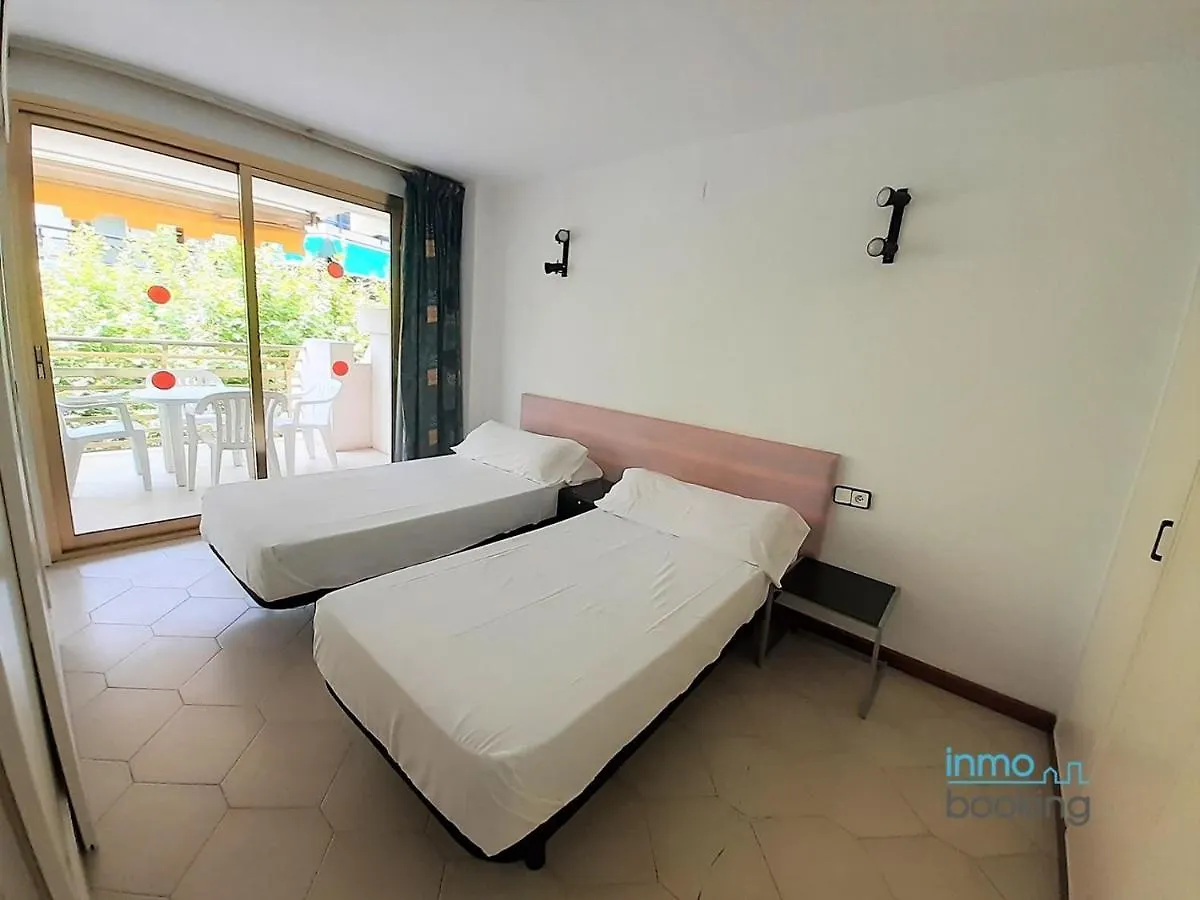 Sun Beach Novelty Salou, climatizado, piscina, playa y Wifi Apartamento Salou