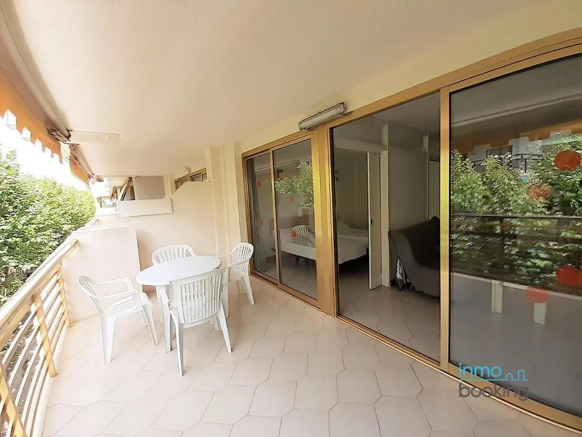 Sun Beach Novelty Salou, climatizado, piscina, playa y Wifi Apartamento Salou